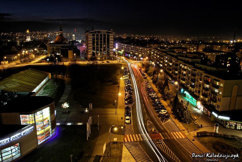 Noclegi Biala Roza Boleslawiec  Exterior foto